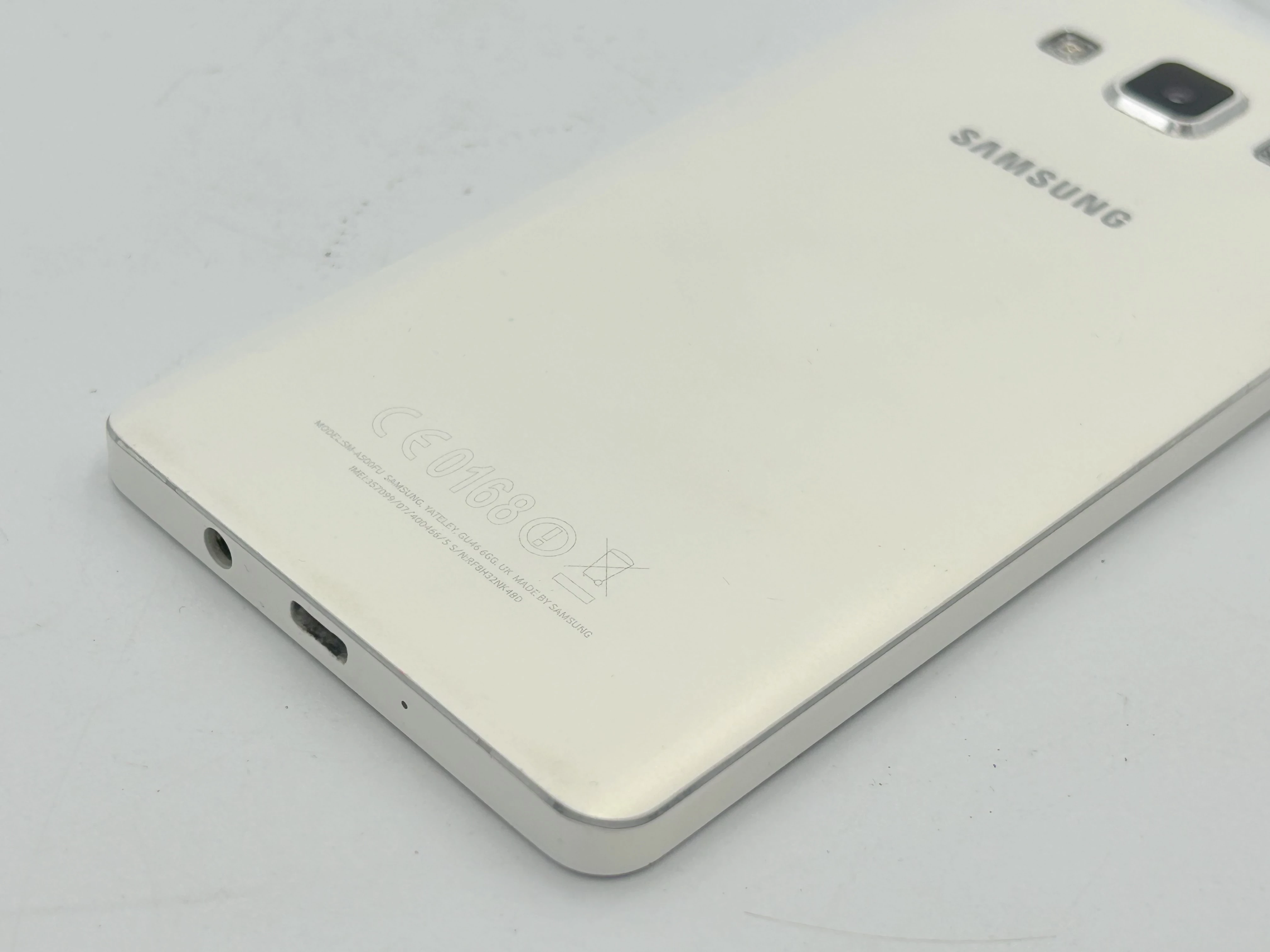 telefon-samsung-galaxy-a5-sm-a500fu-kod-producenta-sm-a500fu