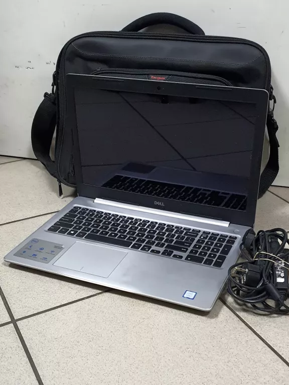 dell-inspiron-p75f001-i716gbssd512win10dotyk-rynek-4-chodziez