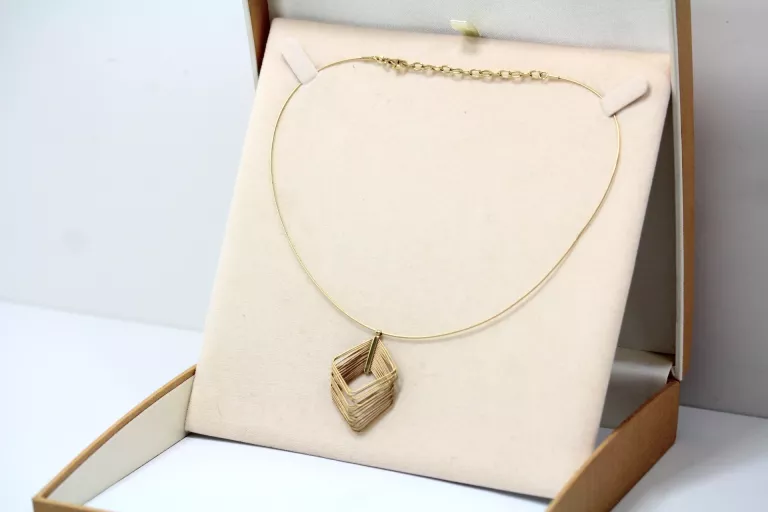 zlota-kolia-apart-p585-w739g-r43cm-rodzaj-wyrob-jubilerski