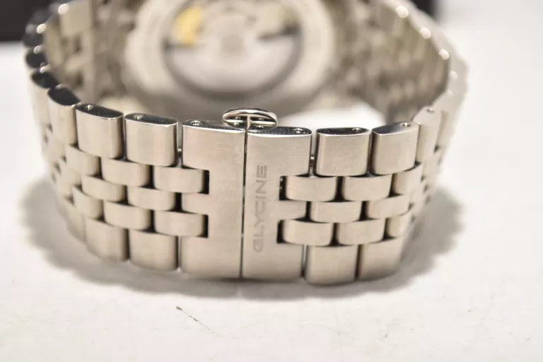 ZEGAREK GLYCINE COMBAT 6 AUTOMATIC 43MM GL0102