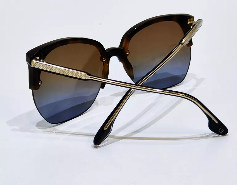 okulary-przeciwsloneczne-victoria-beckham-vb617s-fason-muchy