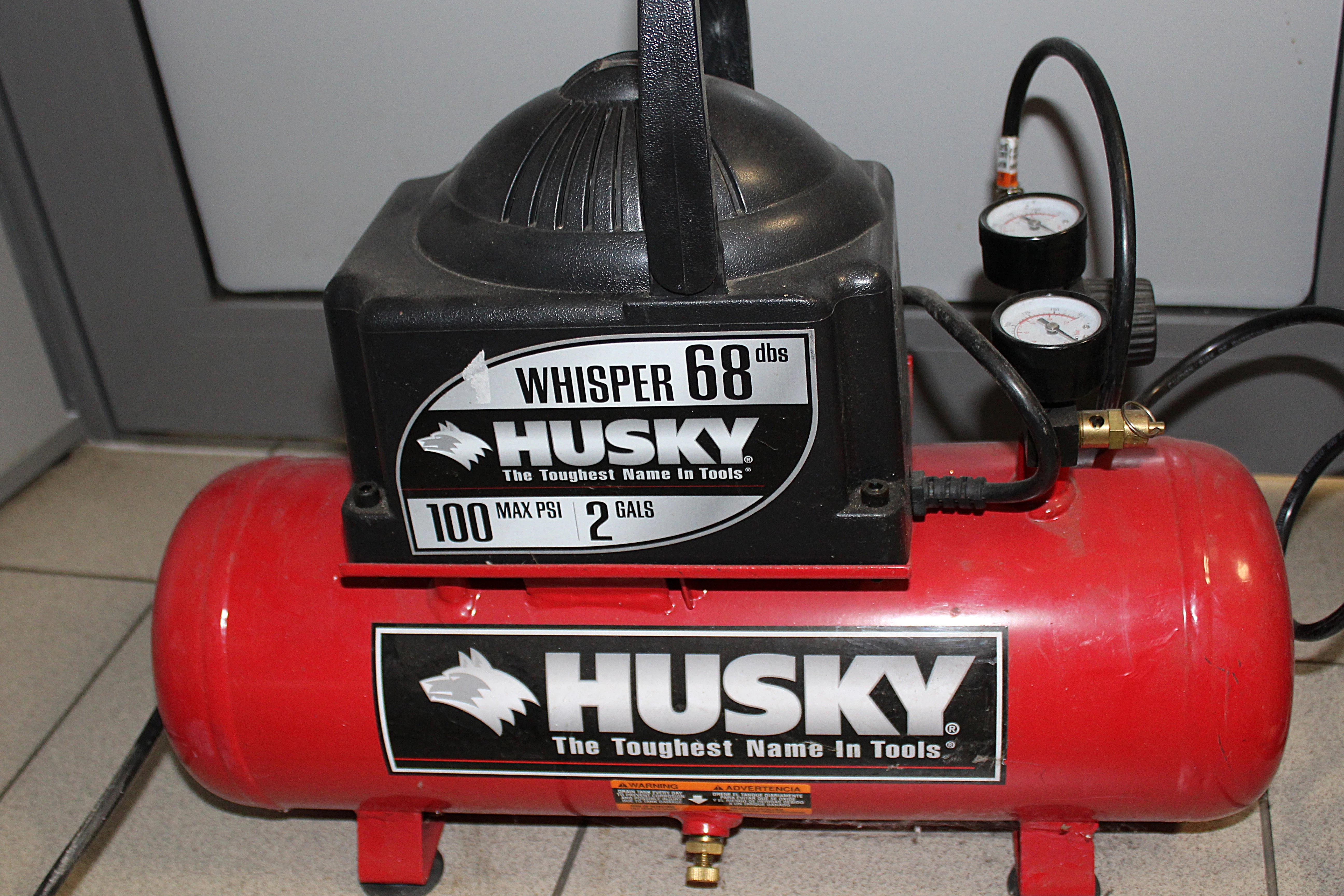 Husky whisper clearance 68 air compressor