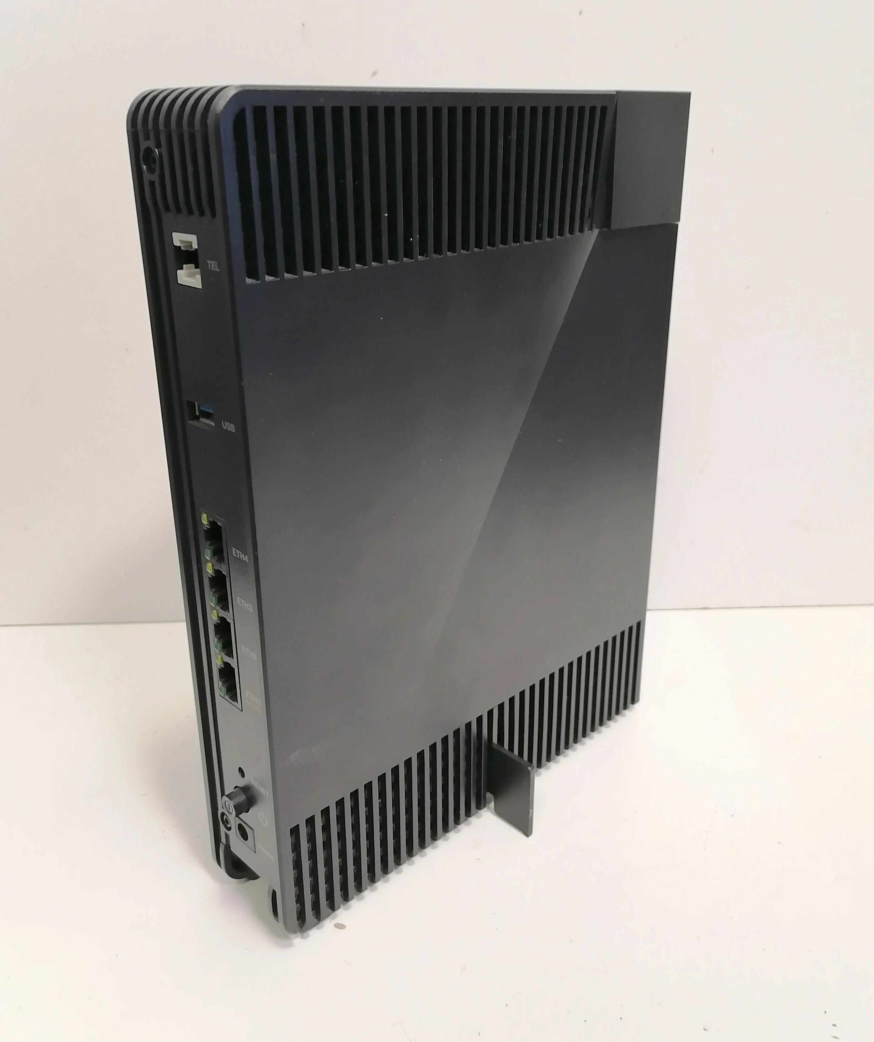 router-swiatlowodowy-wifi-funbox-plac-imbramowski-121-krakow