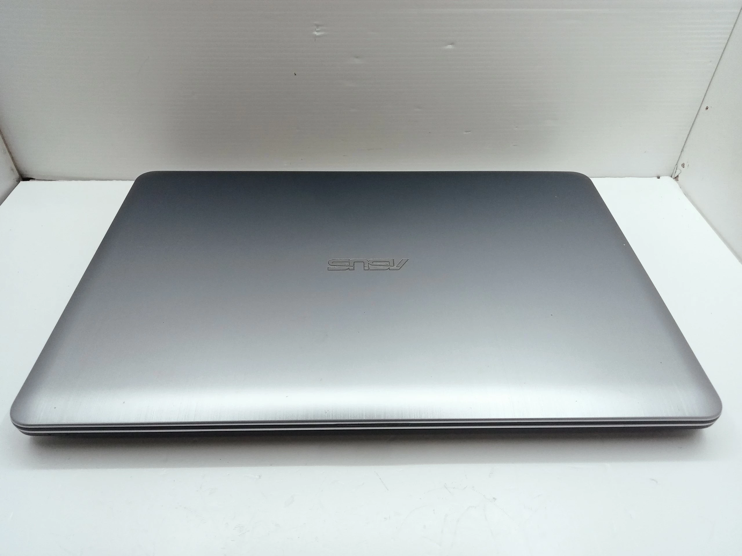 laptop-asus-x541u-inter-core-i34gb-ram1tbwin1-liczba-rdzeni-procesora-2