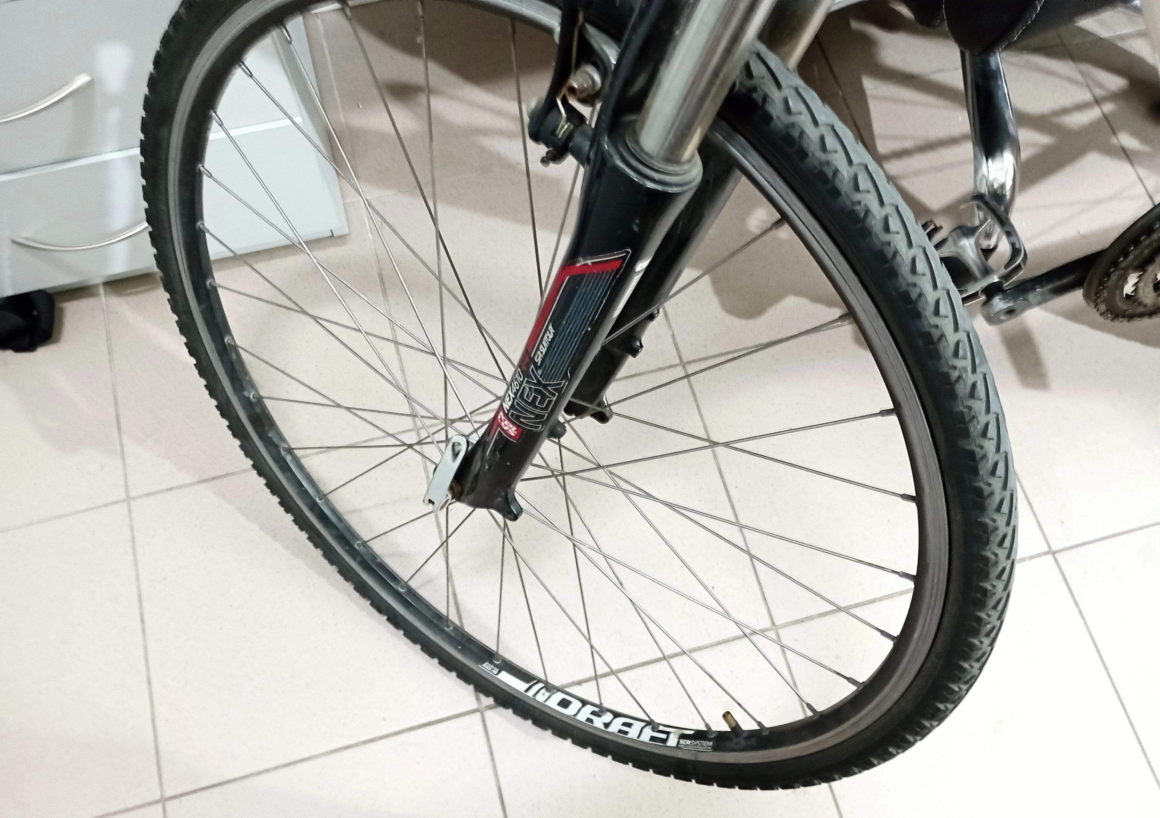 kellys-axis-crossbike-alu-rama-19-kola-27-model-zodya-5