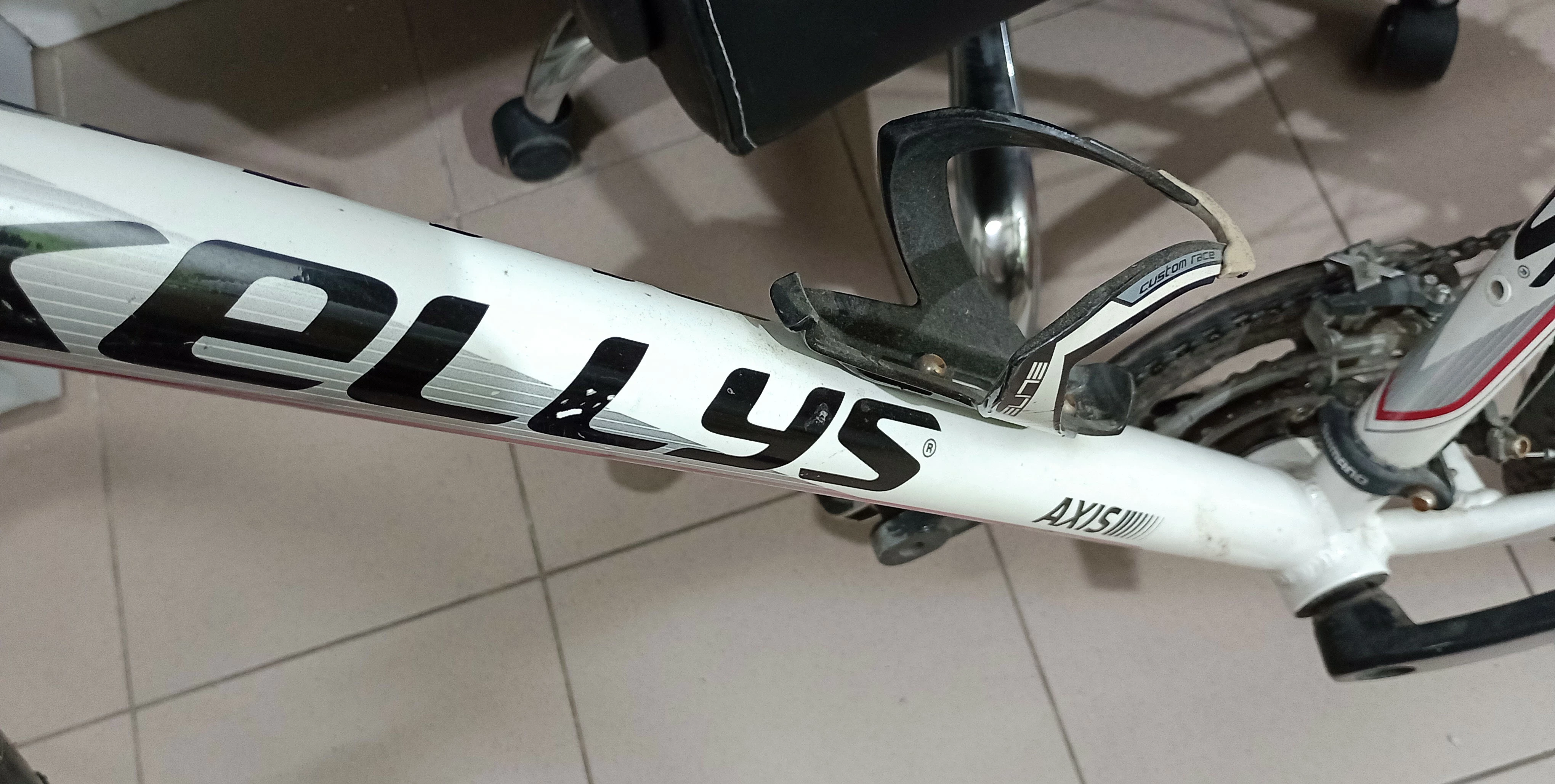 kellys-axis-crossbike-alu-rama-19-kola-27-plec-130411-1