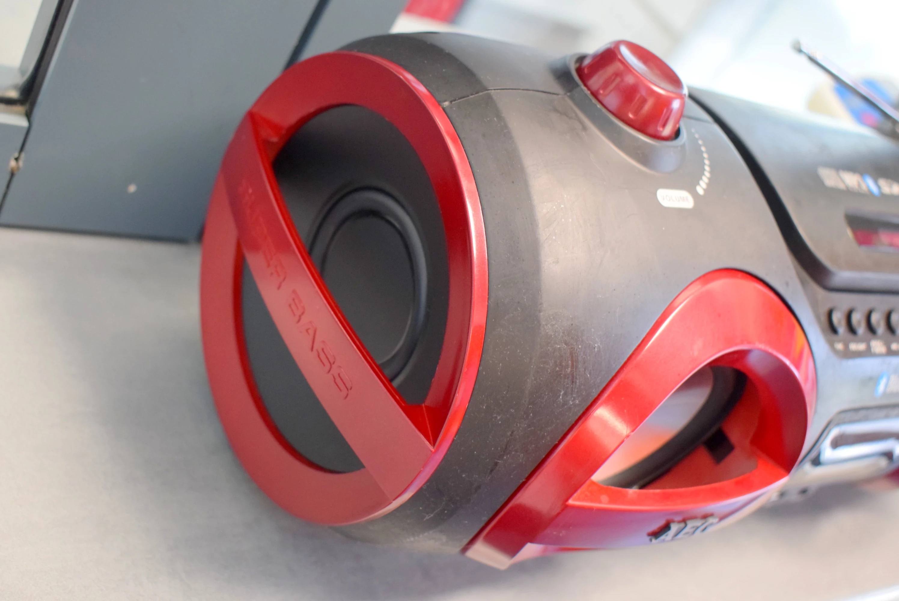 radioodtwarzacz-glosnik-aeg-sr-4359-bt-kolor-czarny