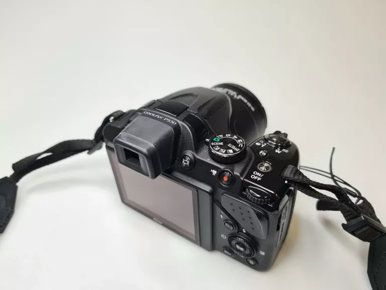 aparat-nikon-coolpix-p530-zoom-optyczny-42