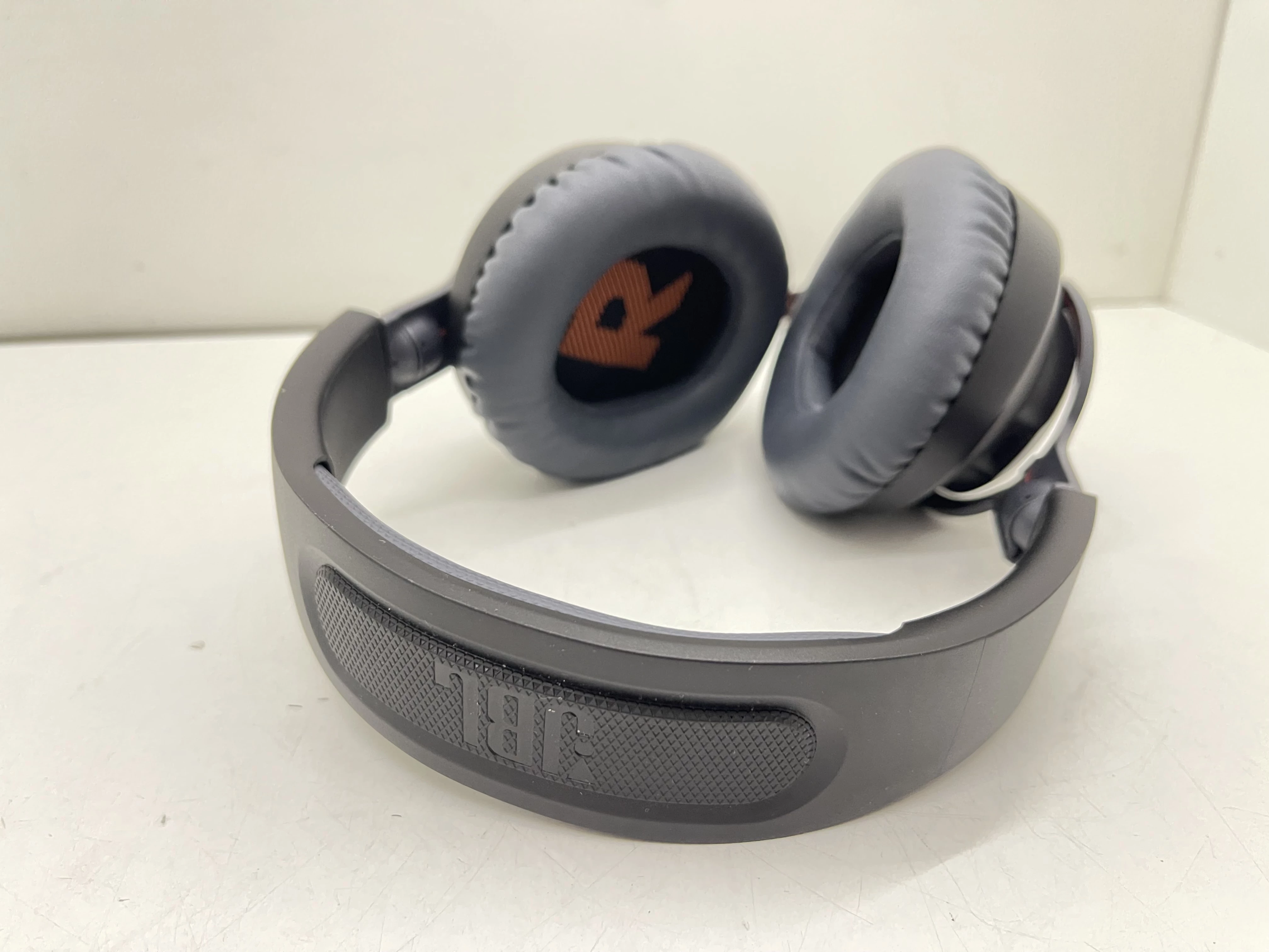 sluchawki-gamingowe-jbl-quantum-100-w-pud-marka-jbl