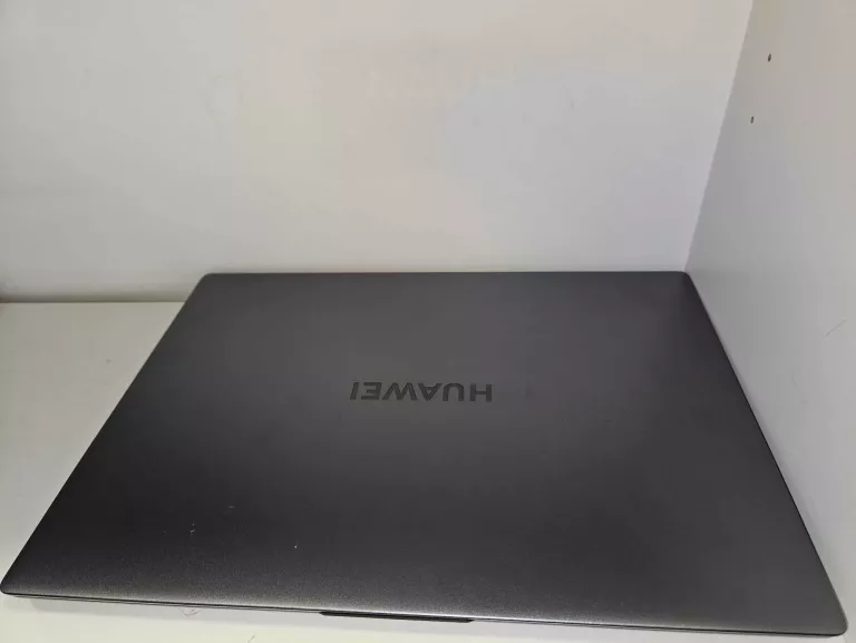 LAPTOP HUAWEI MATEBOOK D16 16/512GB RLEF-X