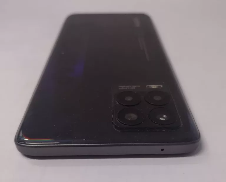 TELEFON REALMI 8