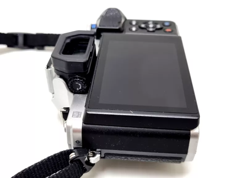 APARAT OLYMPUS OM-D E-M10 MARK III BODY