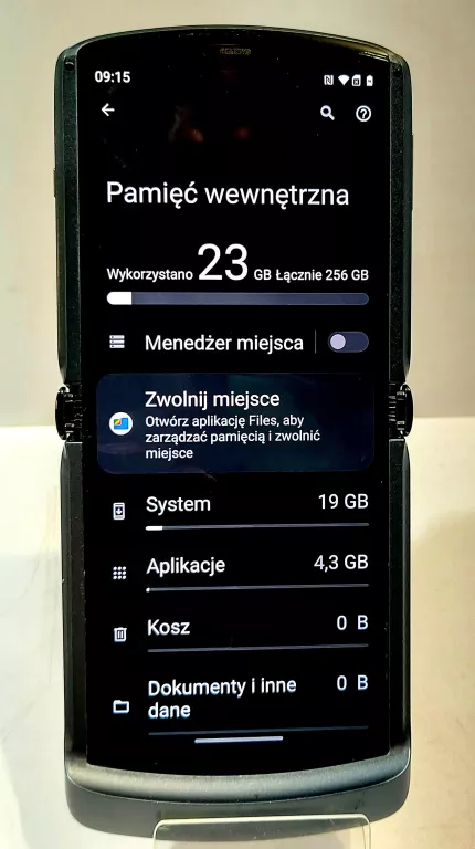 TELEFON MOTOROLA RAZR 2020 5G 8/256 GB
