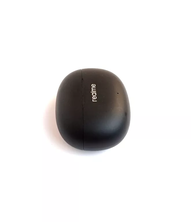 sluchawki-bezprzewodowe-realme-buds-t100-pudelko-kolor-dominujacy-czarny