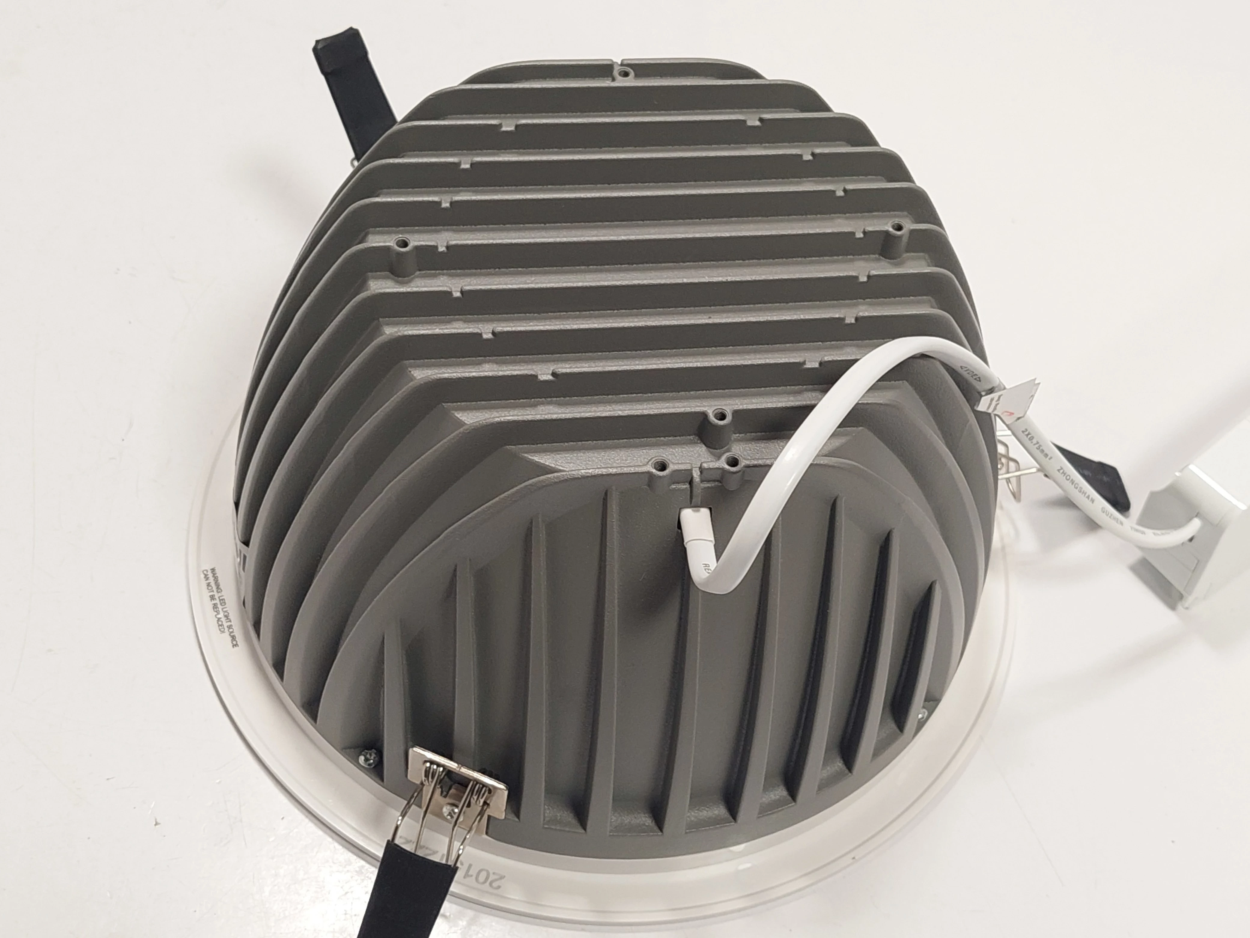 oprawa-oswietleniowa-beryl-luxiona-troll-rodzaj-sufitowa-natynkowa