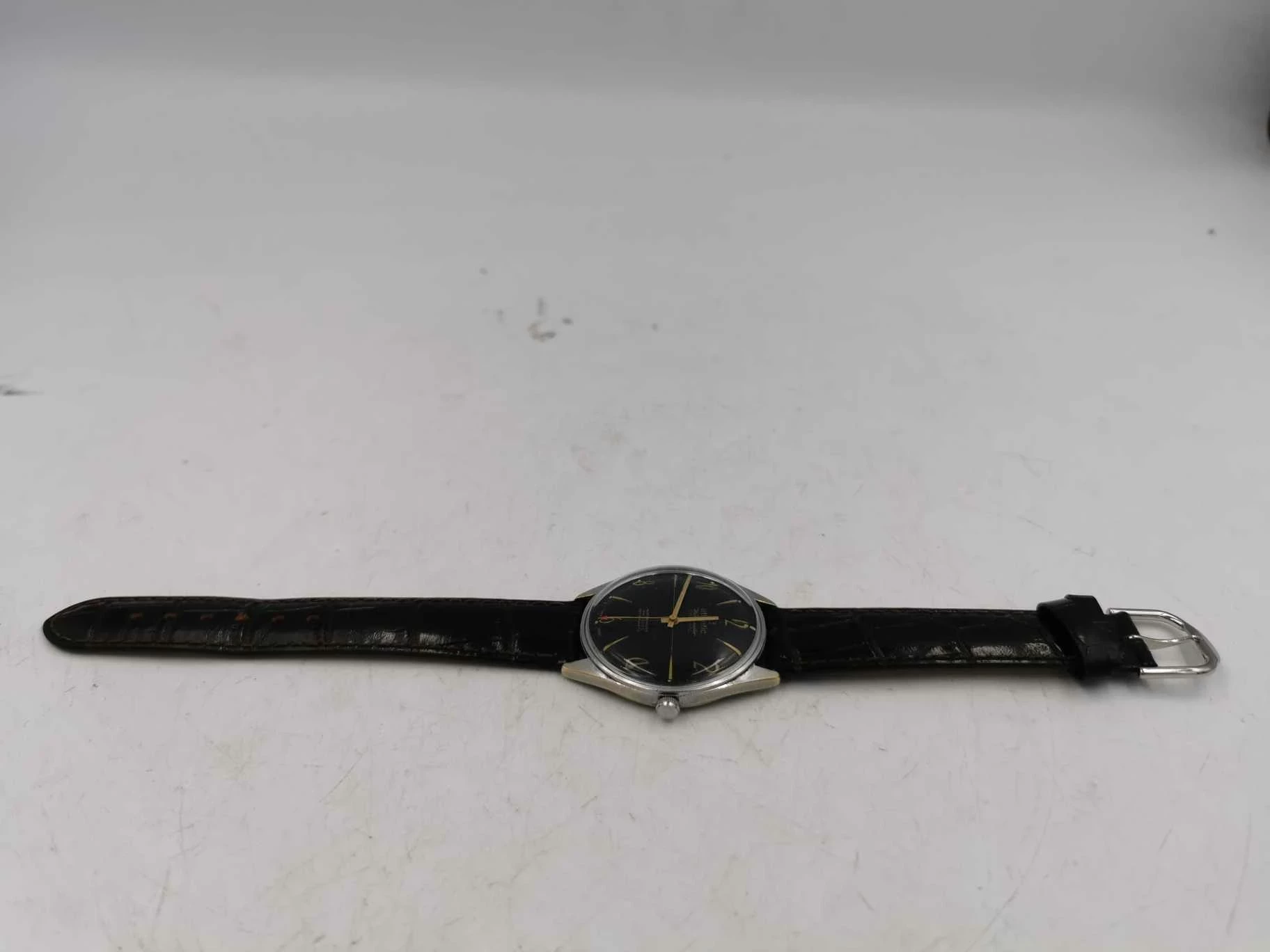 zegarek-atlantic-worldmaster-61660-murzynek-mechanizm-mechaniczny