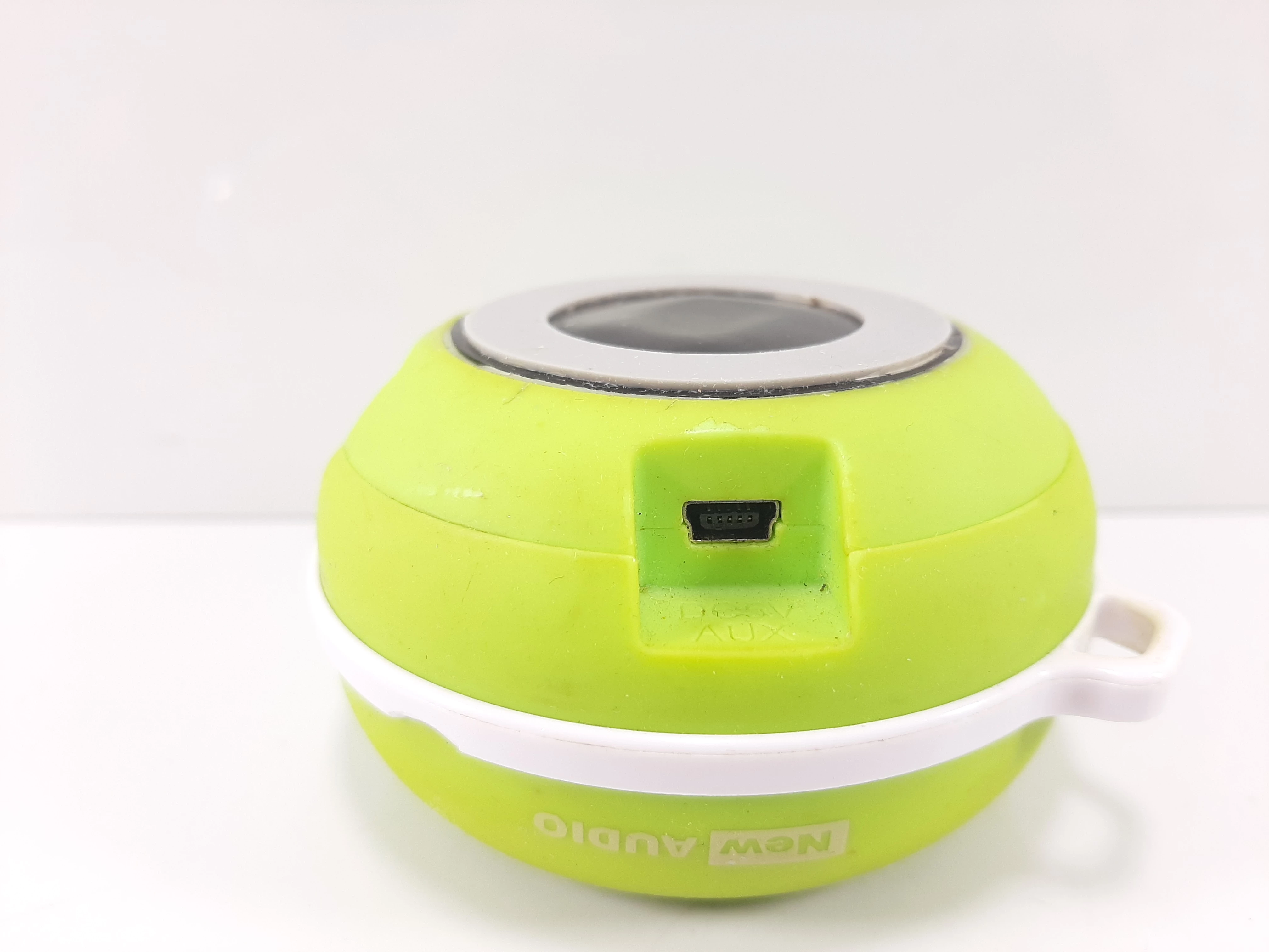 glosnik-bluetooth-new-audio-m-26bt-zielony-kolor-czarny