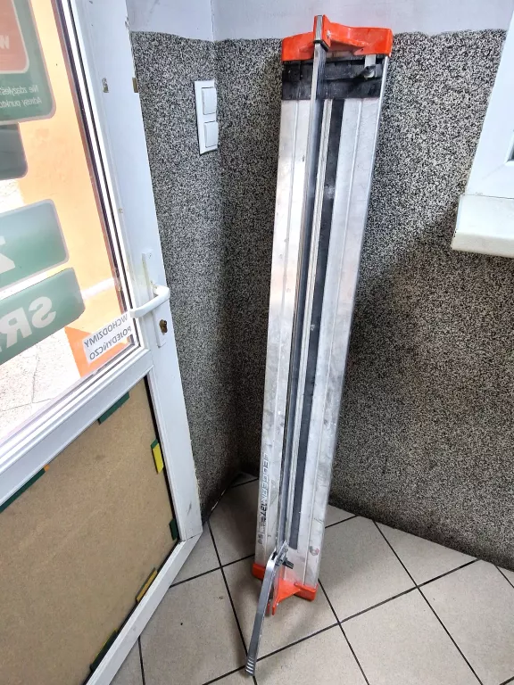 przecinarka-do-plytek-battipav-leggera-137-61300-stan-uzywany