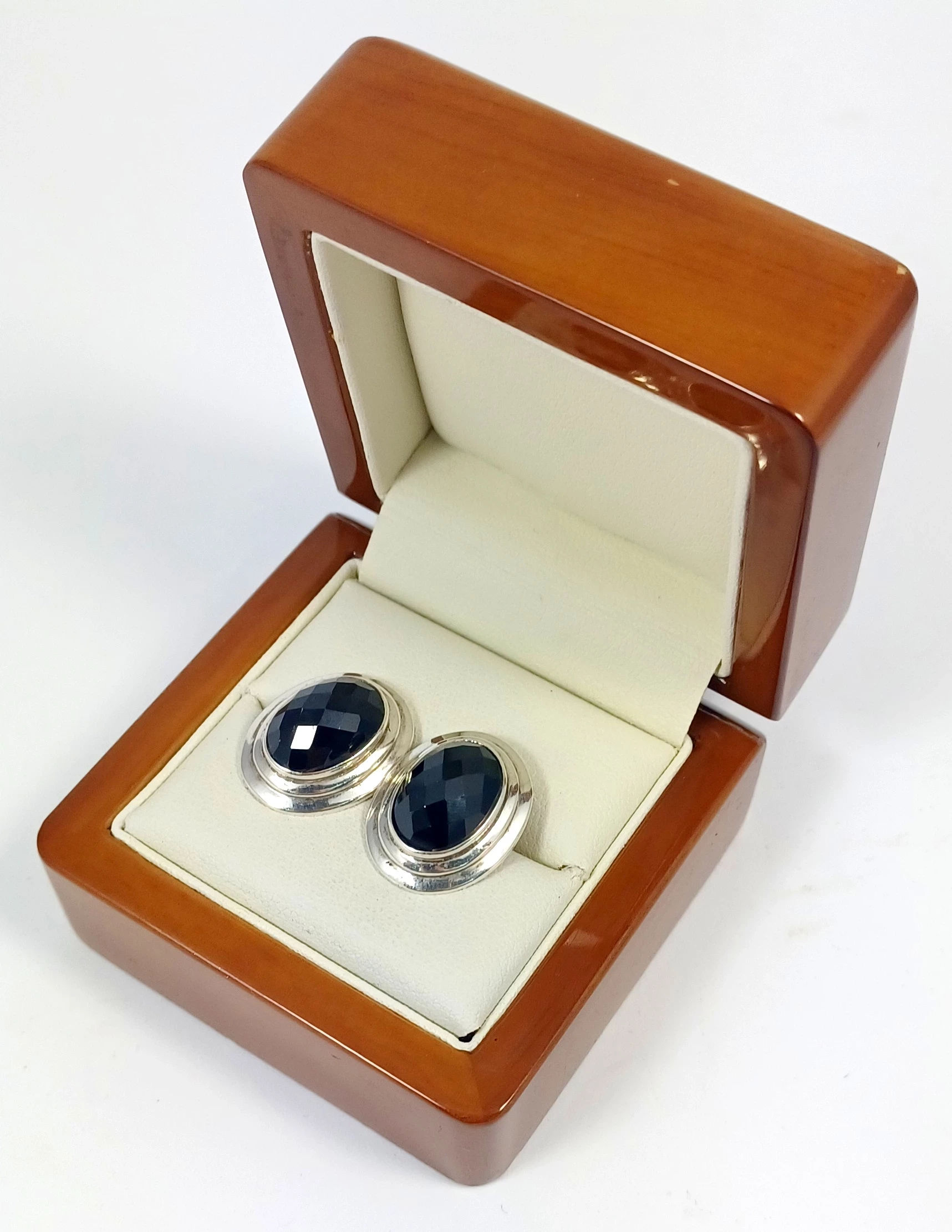 piekne-srebrne-kolczyki-922g-p925-stan-uzywany