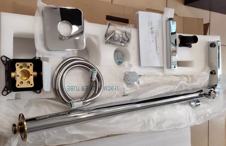 BATERIA WANNOWA WOLNOSTOJĄCA KROTOS 8055 CR
