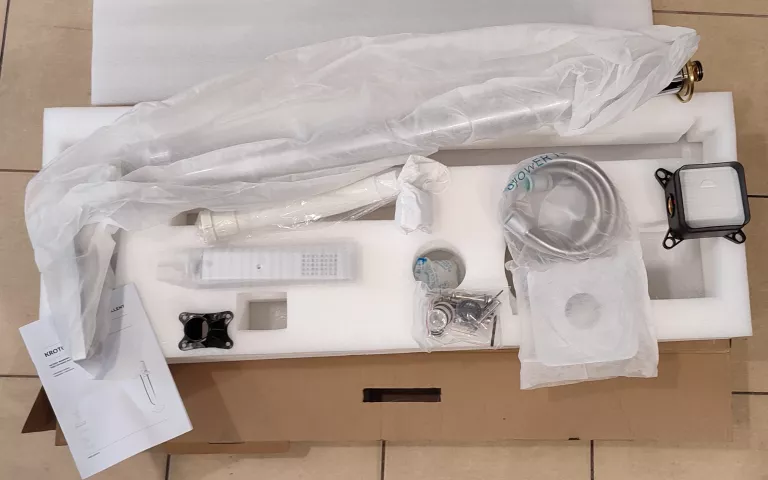 BATERIA WANNOWA WOLNOSTOJĄCA KROTOS 8055 CR