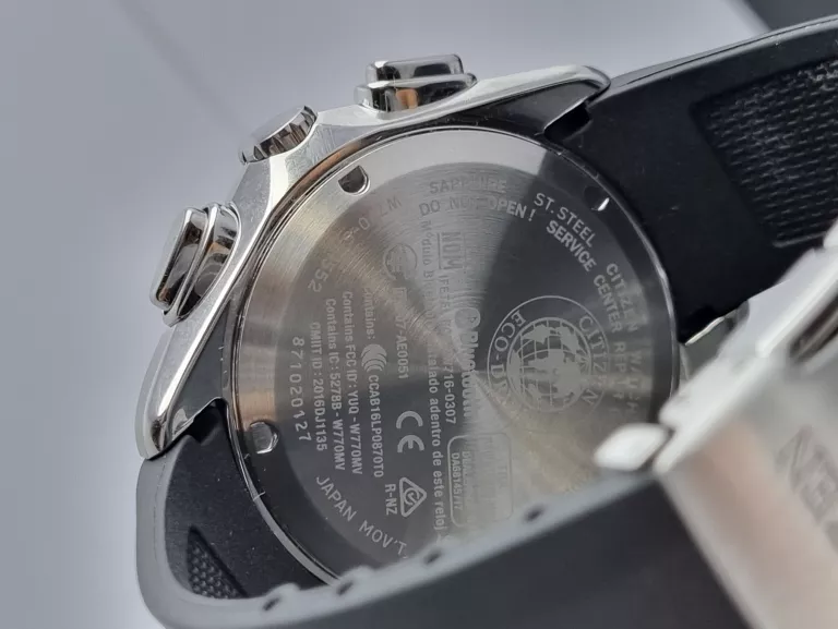 citizen-bluetooth-eco-drive-bz1020-14l-komplet-gw-wodoszczelnosc-100m-wr100