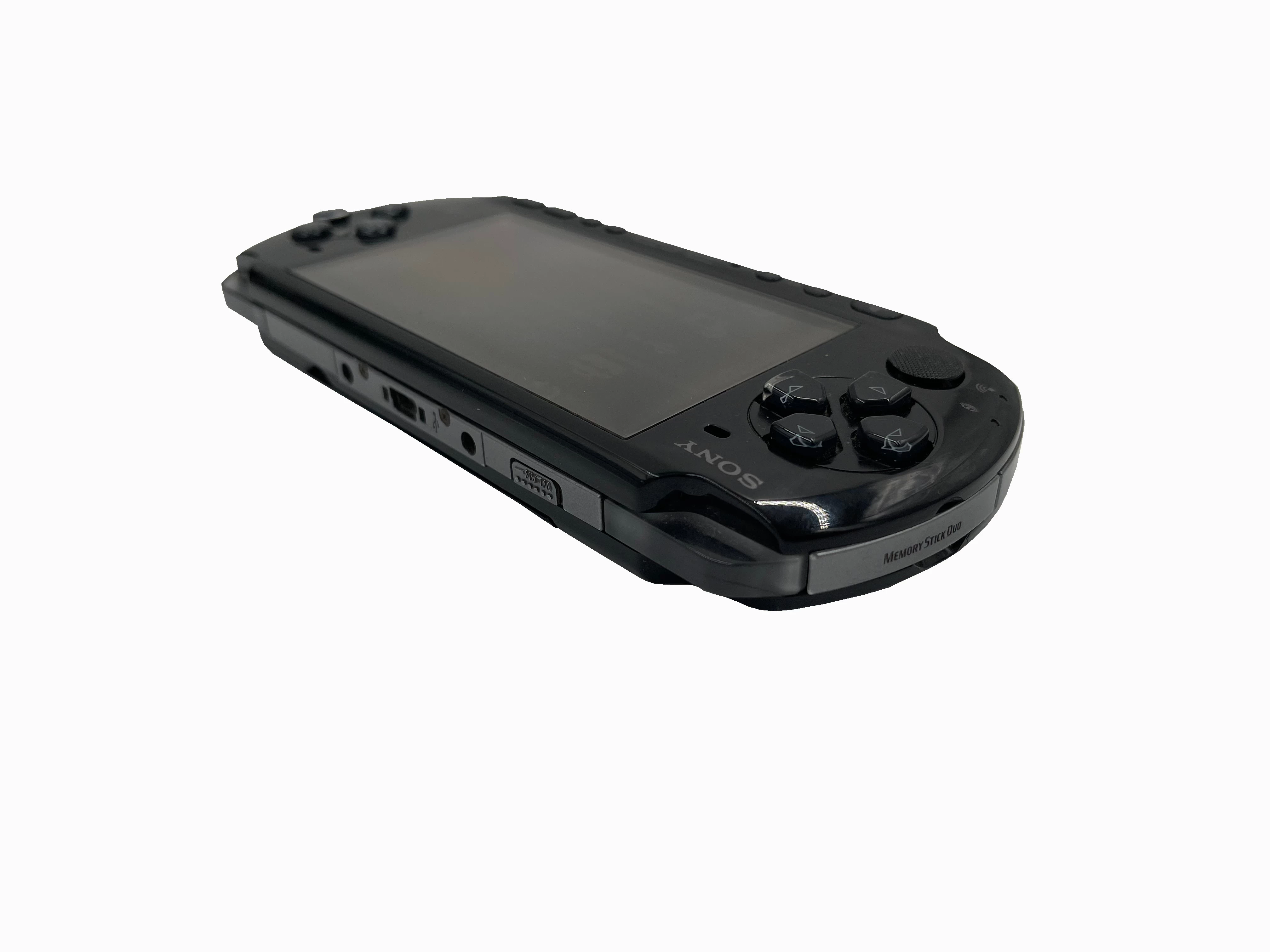 konsola-sony-psp-8gb-43-480-x-272px-2-gry-kod-producenta-psp-3004