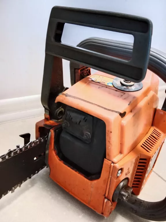 pila-spalinowa-husqvarna-40-marka-husqvarna