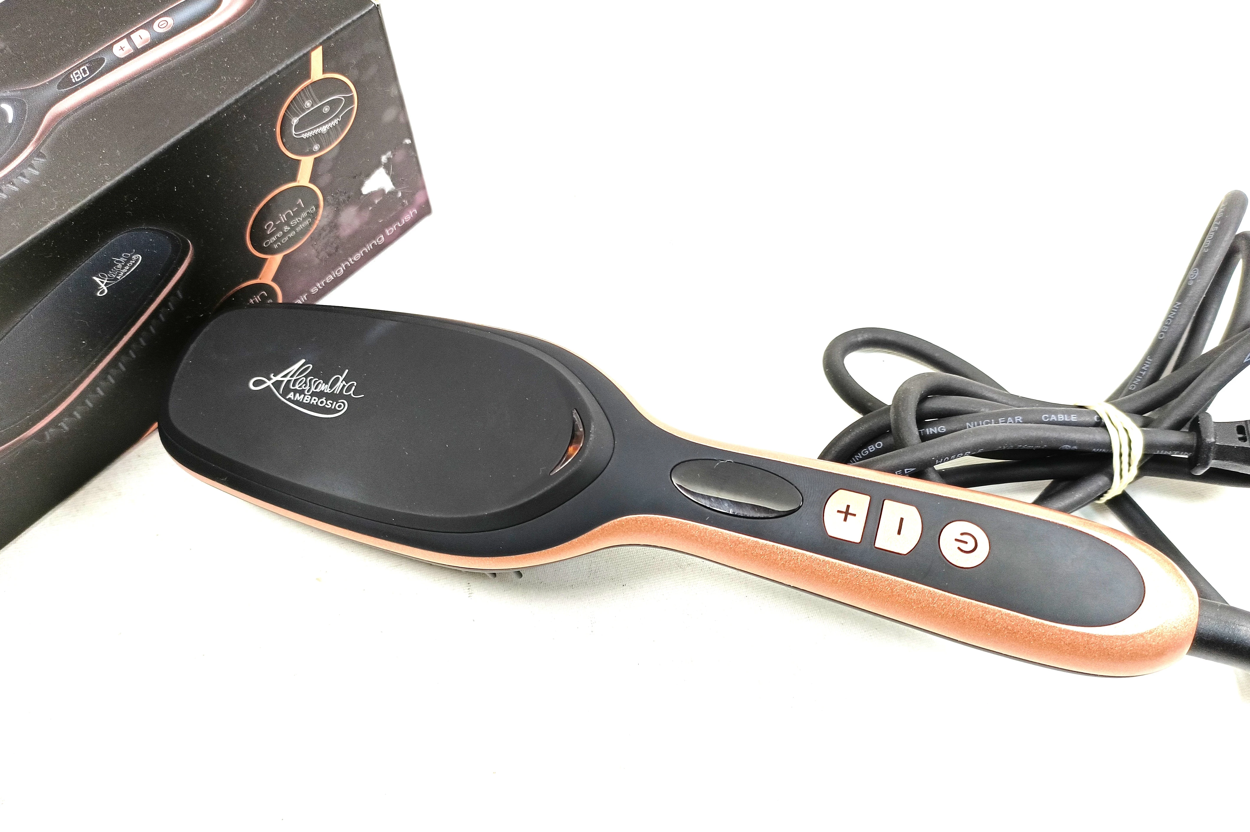 szczotka-prostujaca-do-wlosow-alessandra-ambrosio-stan-uzywany