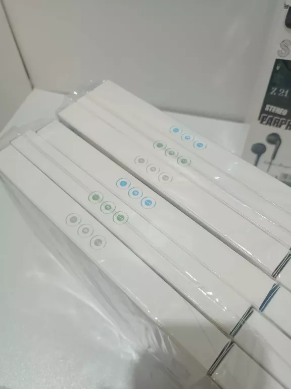 sluchawki-mix-kolorow-z-mikrofonem-marka-inna