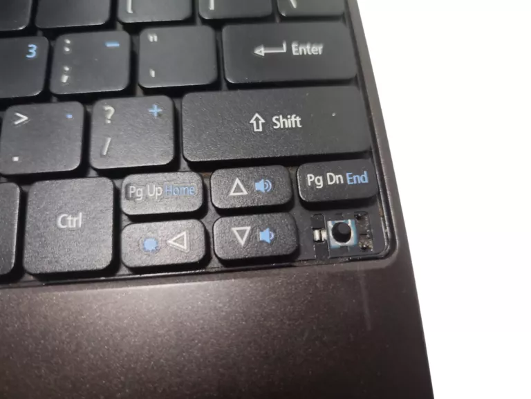 LAPTOP ACER ASPIRE ONE
