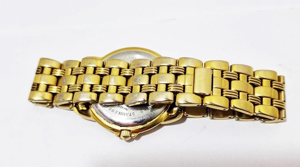 zegarek-tissot-ballade-1853-ksztalt-koperty-okragla