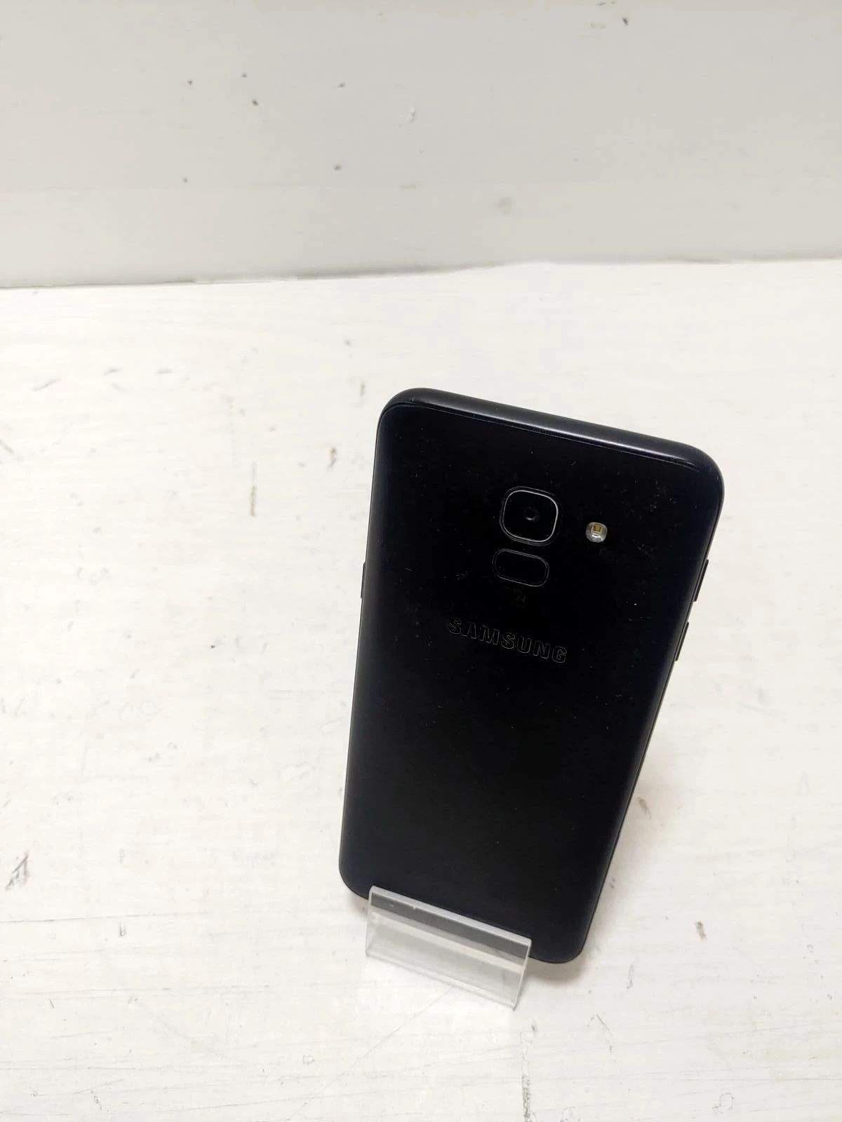 telefon-samsung-galaxy-j6-polecam-typ-smartfon