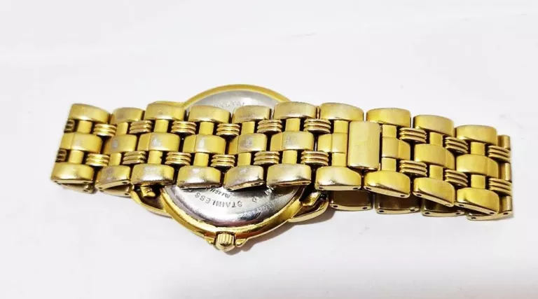 zegarek-tissot-ballade-1853-ksztalt-koperty-okragla