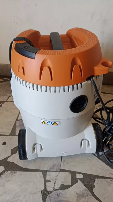 ODKURZACZ PRZEMYSŁOWY STIHL SE 62 E