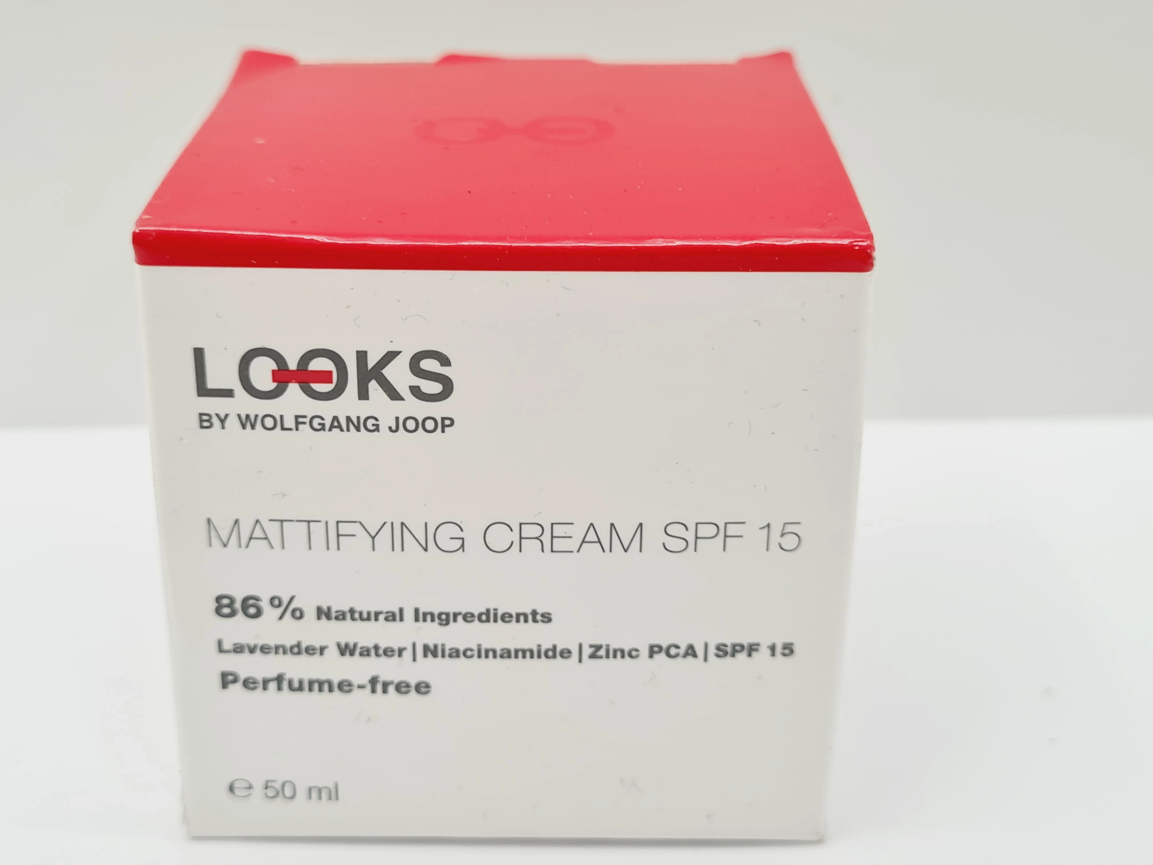 my-looks-by-wolfgang-joop-krem-matujacy-86-natural-spf-15-grabiszynska-30-wroclaw