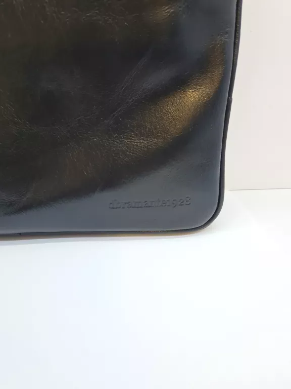 DBRAMANTE SILKEBORG TORBA SKÓRZANA MACBOOK 13