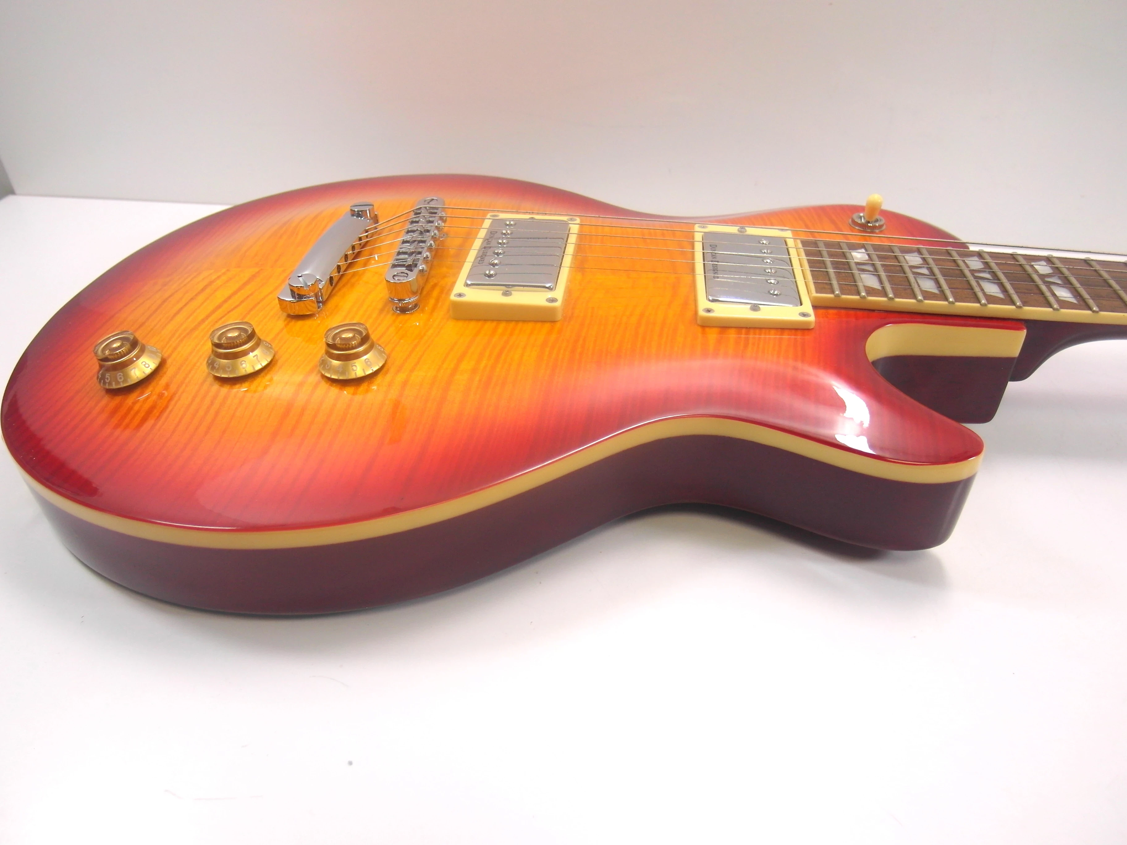 gitara-elektryczna-hamer-xt-series-pokrowiec-product-id