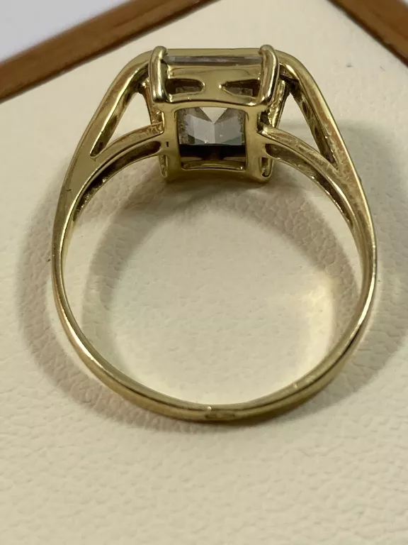 zloty-pierscionek-585-249g-r12-kamien-17088-128