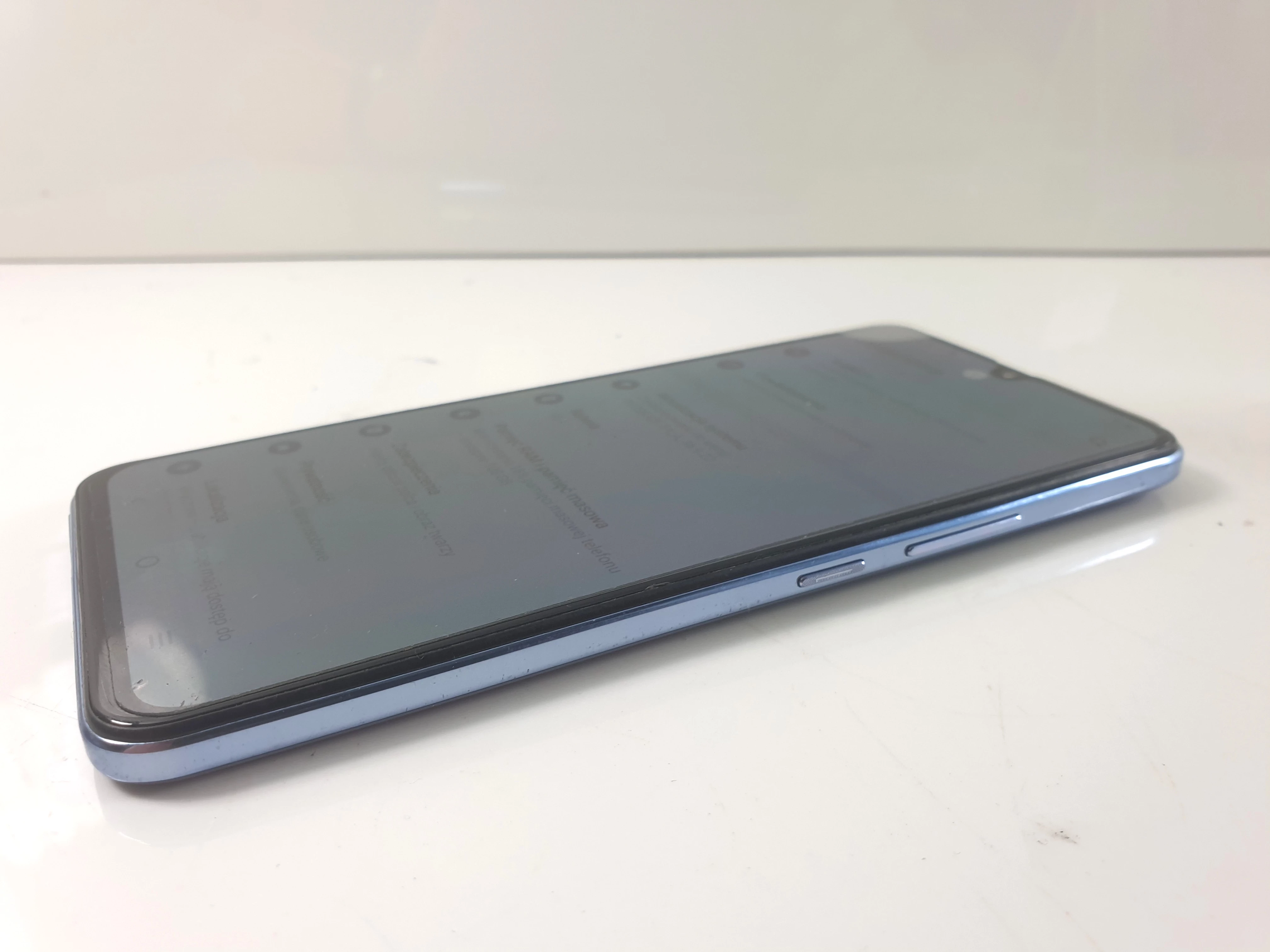 telefon-vivo-v21-5g-8128gb-typ-smartfon