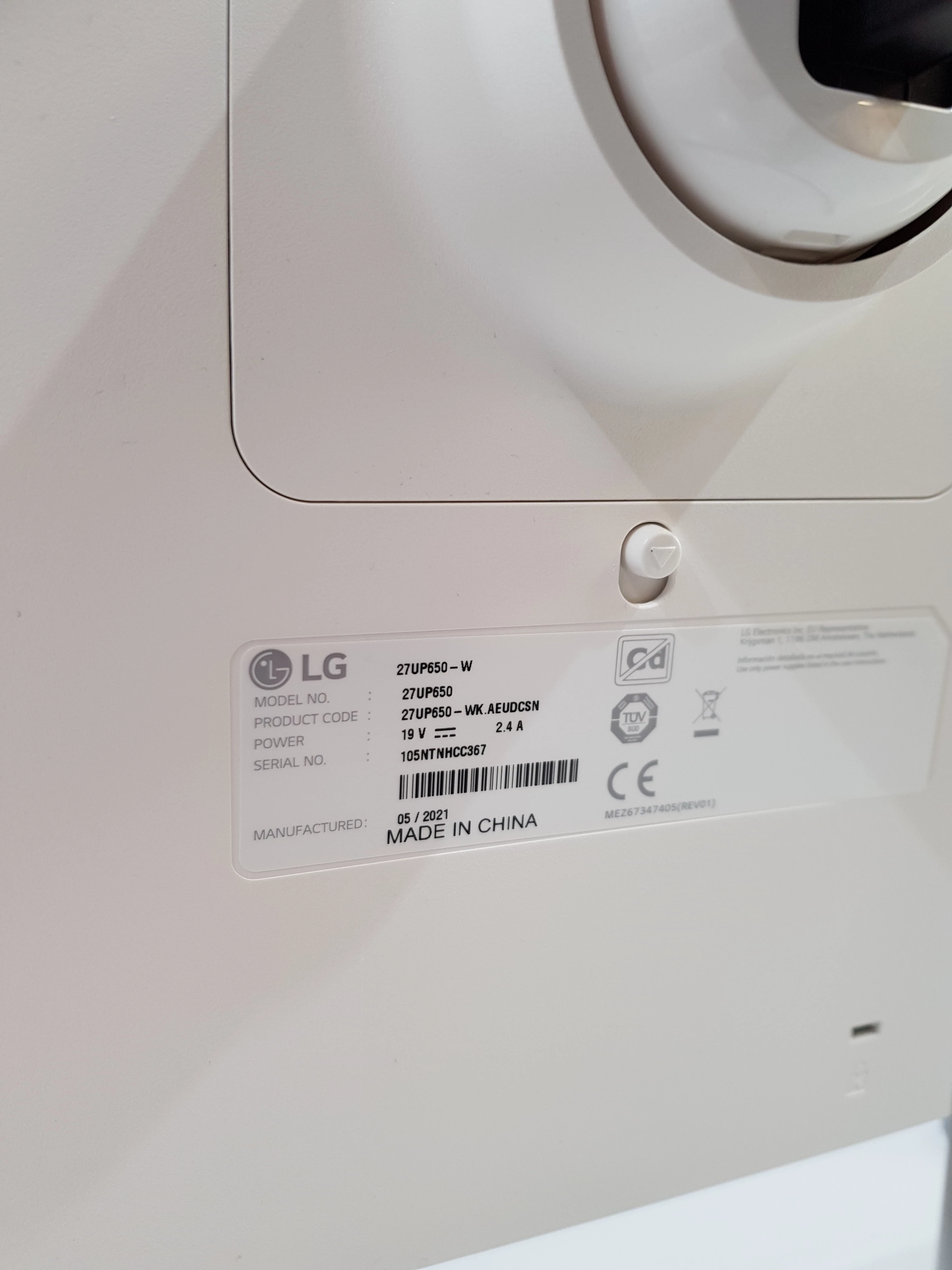 monitor-lg-27-cali-27up650-w-uhd-4k-ips-przekatna-ekranu-cale-27