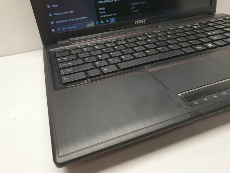 LAPTOP MSI MS-16GD I5 8GB SUPER STAN