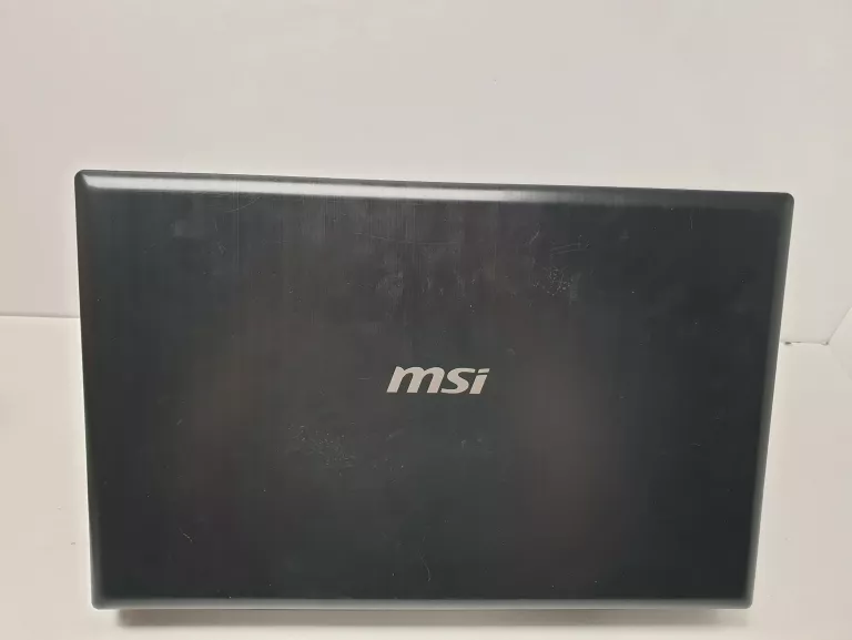 laptop-msi-ms-16gd-i5-8gb-super-stan-pojemnosc-dysku-512