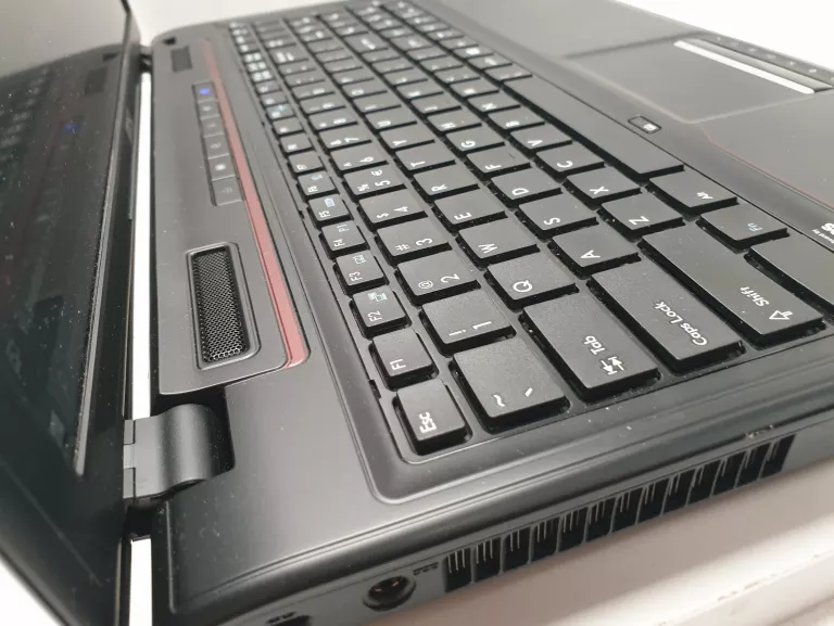 LAPTOP MSI MS-16GD I5 8GB SUPER STAN