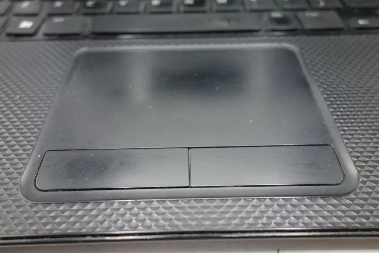 LAPTOP DELL INSPIRON 3537 @NACZĘSCI@