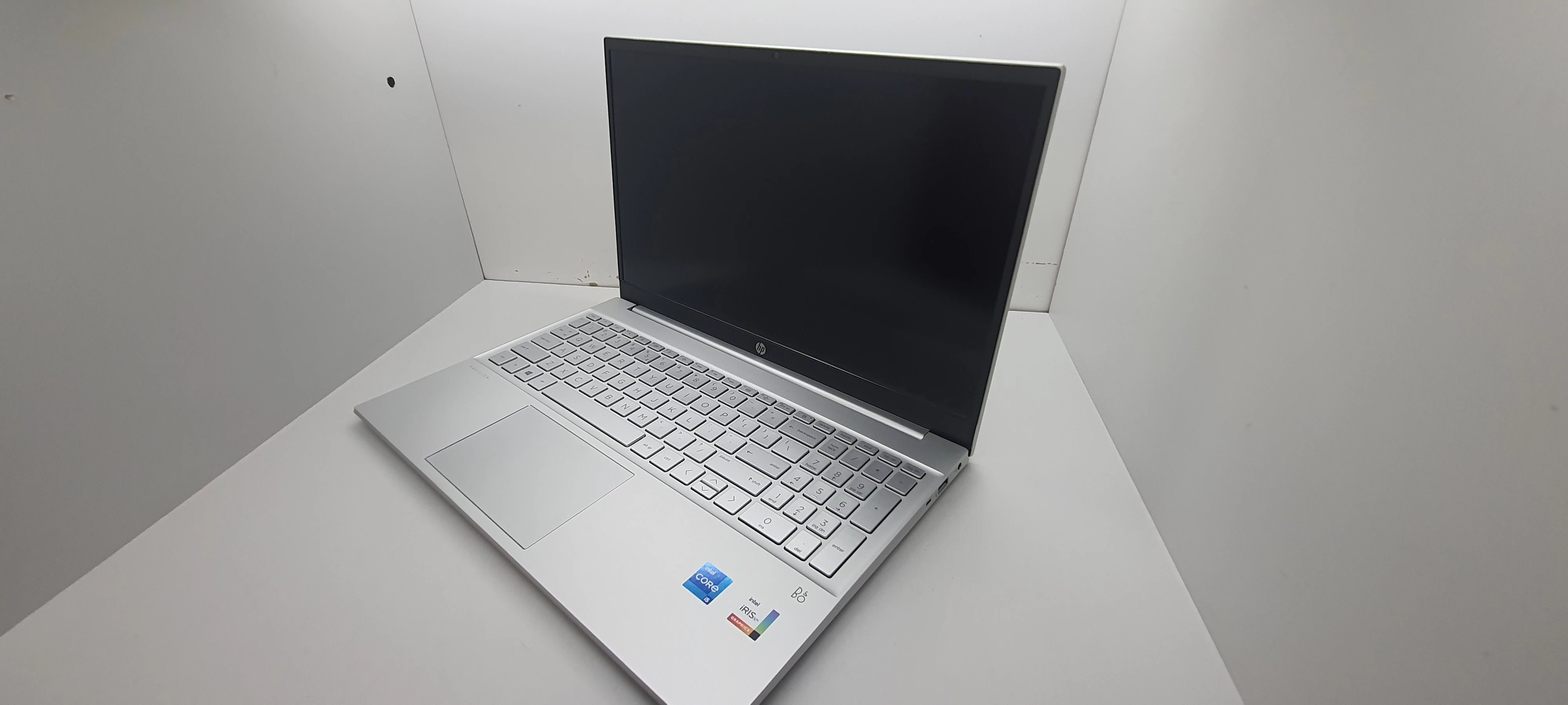 laptop-hp-pavilion-15-eg0052nw-i58gb512-ssd-seria-procesora-intel-core-i5