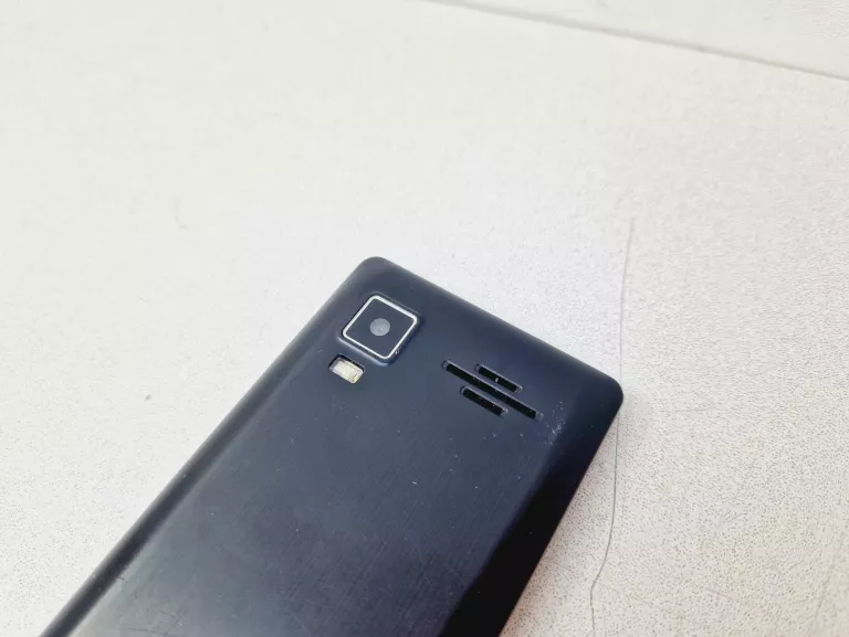 TELEFON PRESTIGIO MUZE B1 OPIS !