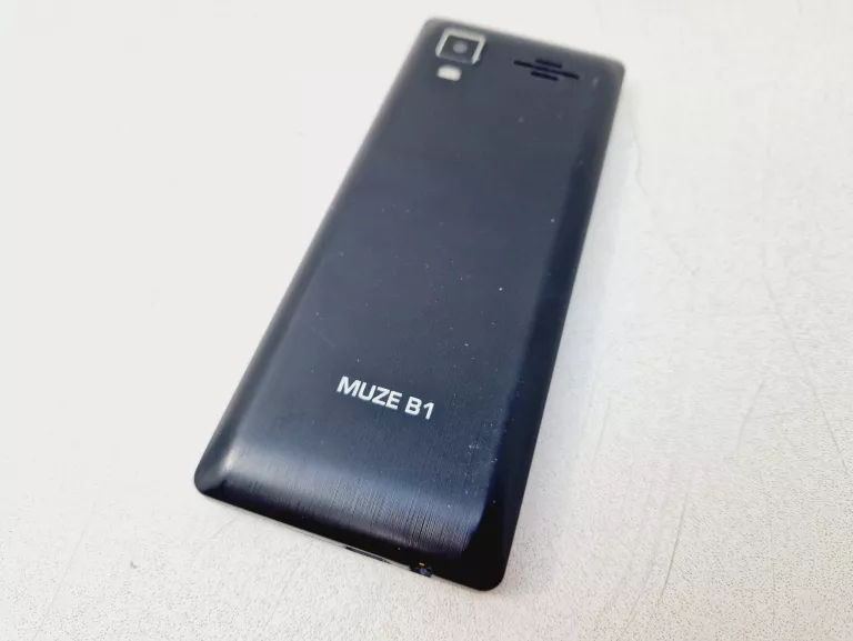 TELEFON PRESTIGIO MUZE B1 OPIS !