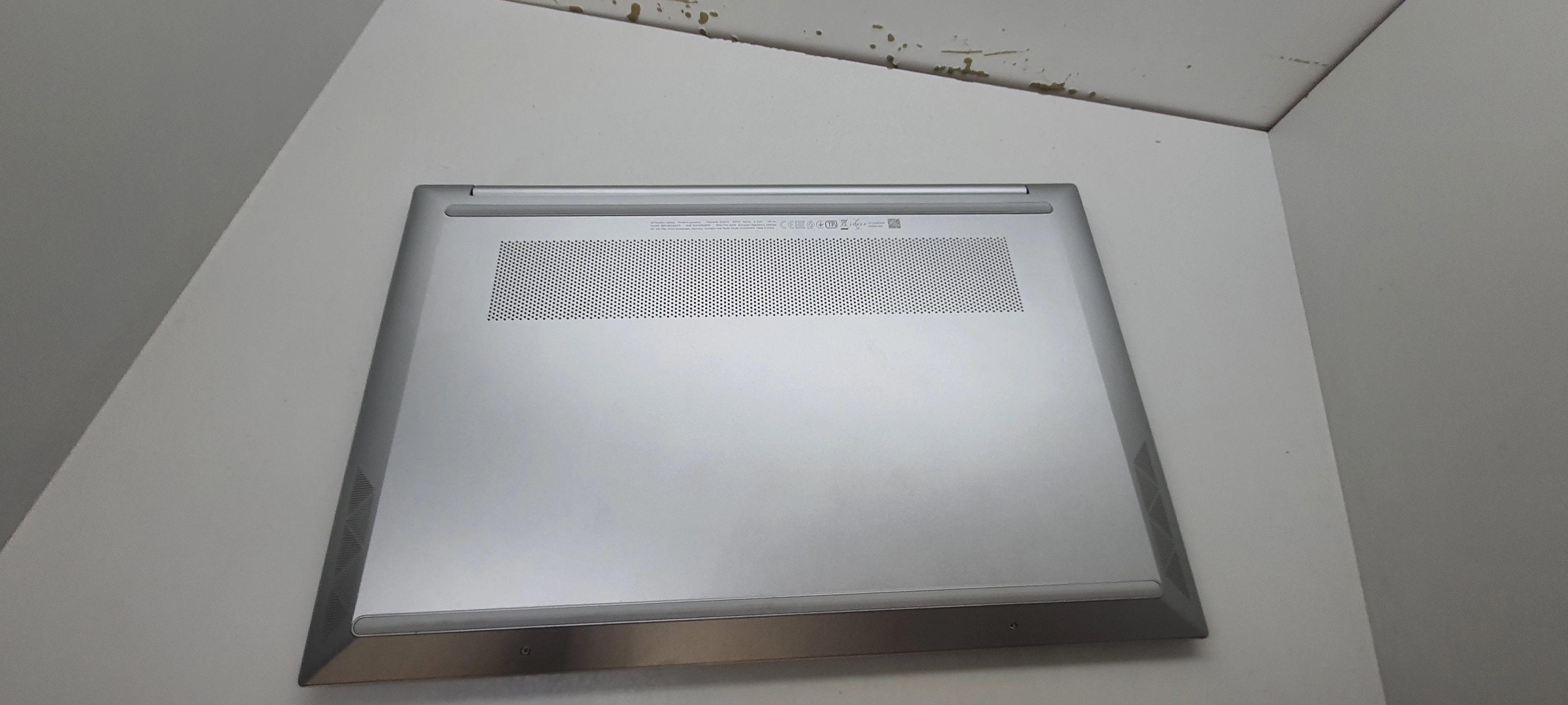 laptop-hp-pavilion-15-eg0052nw-i58gb512-ssd-kod-producenta-381f4ea