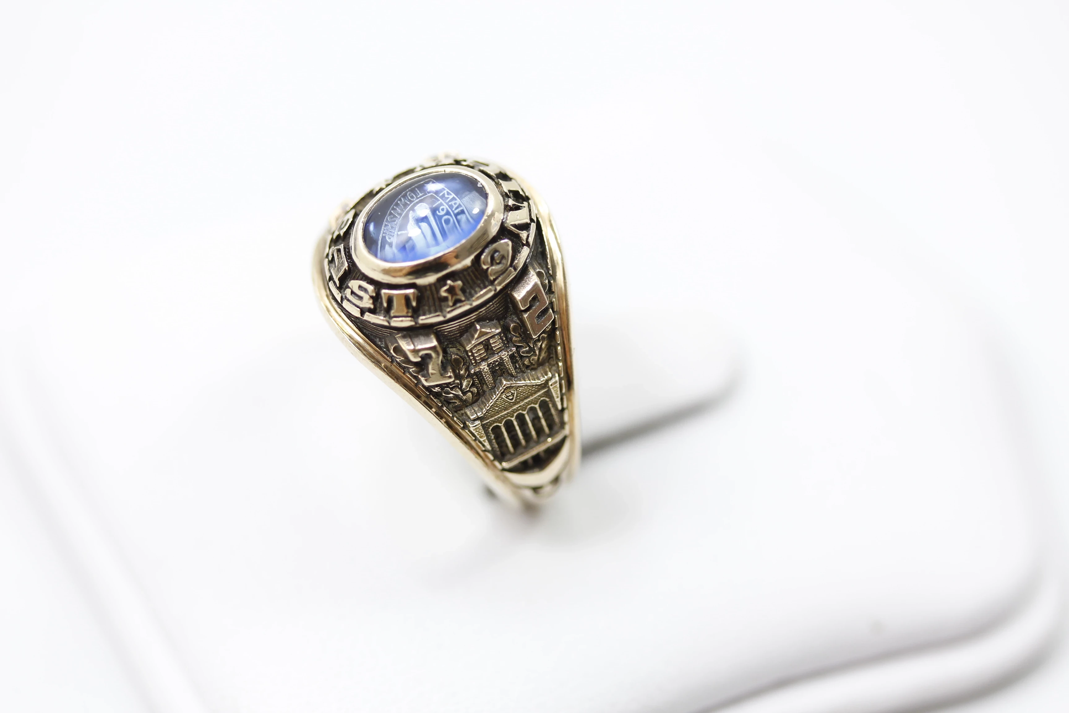 zloty-pierscien-uniwersytetu-stanowego-johna-robertsa-375-689g-r16-stan-11323-2